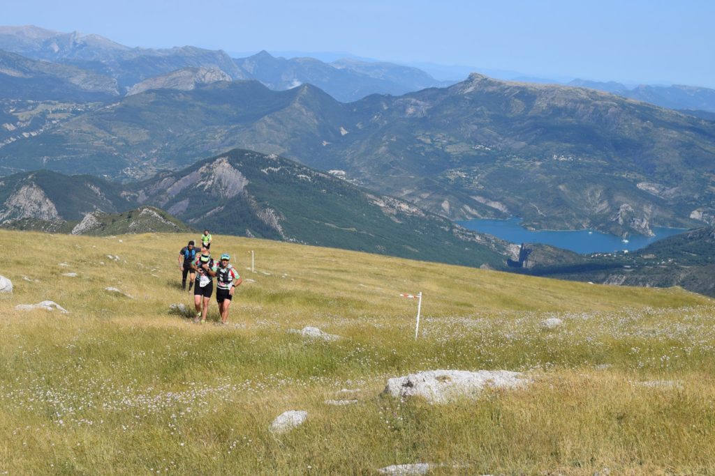 Coureur au sommet du Teillon